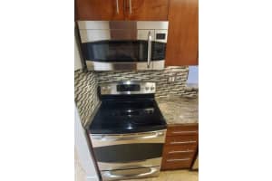 8015 Sw 107th Ave   202 Miami, FL 33173 Sold 03/06/23