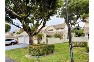 9915 Nw 49th Ter Doral, FL 33178 Sold 03/24/23