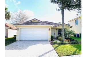 743 Sw 121st Avenue, Pembroke Pines, Fl 33025 Pembroke Pines, FL 33025 Sold 04/30/23