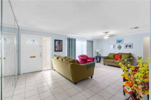 5208 Nw 49th Ave Tamarac, FL 33319 Sold 03/29/23