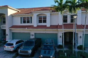 107 Nottingham Pl, Boynton Beach, FL 33426, Sold 04/27/23