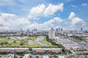 200 NE 14th Ave, Hallandale Beach, FL 33009, Sold 03/13/23