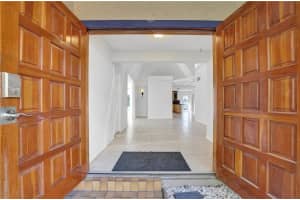 4993 Sw 94th Ter Cooper City, FL 33328 Sold 03/09/23