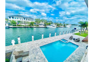 1637 SE 12th Ct, Fort Lauderdale, FL 33316 Sold 09/29/23