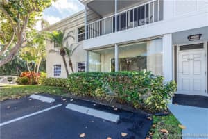 6247 Bay Club Dr APT 1, Fort Lauderdale, FL 33308, Sold 03/10/23