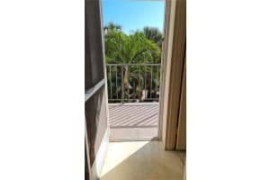 5300 NE 24th Terrace #418, Fort Lauderdale, FL 33308, Sold 06/06/23