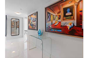 6899  Collins Ave   905 Miami Beach, FL 33141 Sold 03/31/23