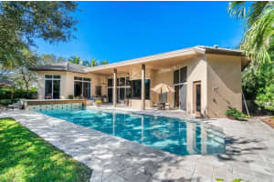 660 NW 101st Terrace, Plantation, FL 33324, Sold 05/02/23