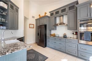 1495 Seabay Rd, Weston, FL 33326, Sold 03/20/23