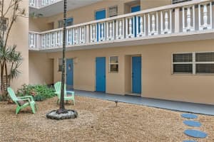 410 SE 2nd St APT 104, Hallandale Beach, FL 33009, Sold 04/03/23