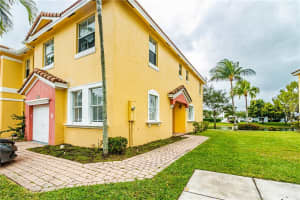 2264 Shoma Dr #15, Royal Palm Beach, FL 33414, Sold 03/21/23