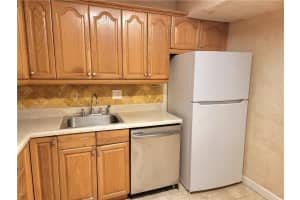 8120 SW 24th St APT 109, North Lauderdale, FL 33068, Sold 07/14/23