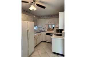 6001 NW 61st Ave APT 201, Tamarac, FL 33319, Sold 04/20/23