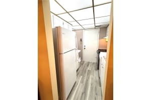 2271 NE 68th St APT 2025, Fort Lauderdale, FL 33308, Sold 04/11/23