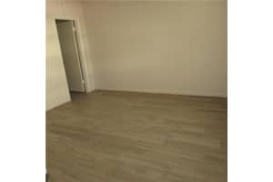 2424 SE 17th St, Fort Lauderdale, FL 33316, Sold 05/03/23