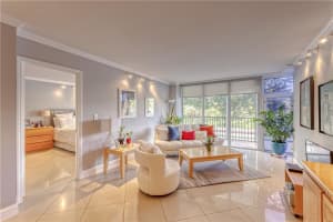 3375 N Country Club Dr APT 101, Aventura, FL 33180, Sold 08/04/23