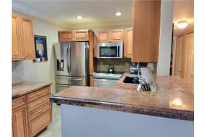 8240 SW 24th St APT 5306, North Lauderdale, FL 33068, Sold 03/17/23
