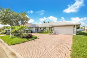 5711 Bayview Dr, Fort Lauderdale, FL 33308, Sold 04/25/23