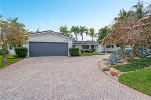 2400 NE 45th St, Lighthouse Point, FL 33064, Sold 06/05/23