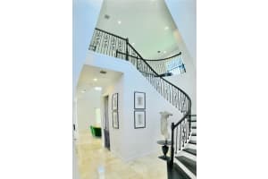 10390  Sweet Bay Ct, Parkland, FL 33076 Sold 08/18/23