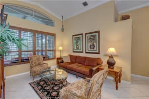 7147 SE Twin Oaks Cir, Stuart, FL 34997, Sold 06/15/23