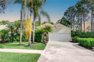 7147 SE Twin Oaks Cir, Stuart, FL 34997, Sold 06/15/23