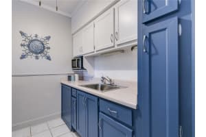 815 SW 10th Terrace v7, Hallandale Beach, FL 33009, Sold 03/10/23