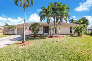 1070 SW 129th Way, Davie, FL 33325, Sold 03/30/23
