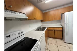 407 Executive Center Dr, West Palm Beach, FL 33401, Sold 03/14/23