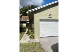 5416 Gate Lake Rd #5416, Tamarac, FL 33319, Sold 10/30/23