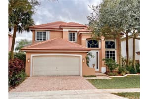 9936 NW 19th St, Pembroke Pines, FL 33024, Sold 03/22/23
