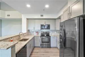 7940 N Nob Hill Rd APT 305, Tamarac, FL 33321, Sold 03/17/23