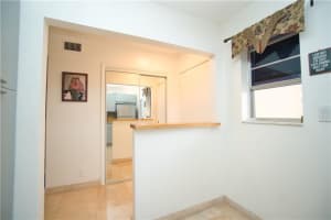 420 NE 12th Ave APT 104, Hallandale Beach, FL 33009, Sold 03/30/23