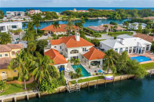 110 Spoonbill Rd, Lantana, FL 33462, Sold 03/14/23