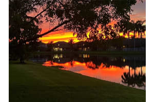 19131 Seneca Ave, Weston, FL 33332, Sold 03/17/23