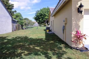 6285 Country Fair Cir, Boynton Beach, FL 33437, Sold 04/03/23