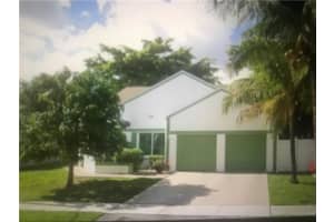 1430 SW 85th Ave, Pembroke Pines, FL 33025, Sold 04/21/23
