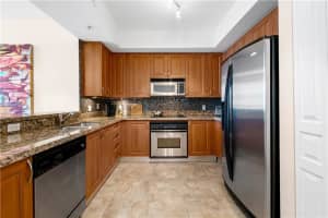 350 SE 2nd St APT 1640, Fort Lauderdale, FL 33301, Sold 03/10/23