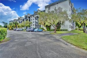 6195 Rock Island Rd APT 103, Tamarac, FL 33319, Sold 03/31/23