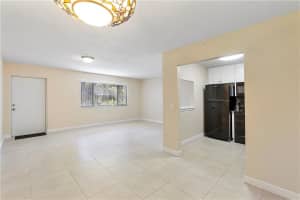 200 Village Green Cir E APT 312, Palm Springs, FL 33461, Sold 03/24/23