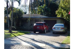 661 W Country Club Cir, Plantation, FL 33317, Sold 05/09/23