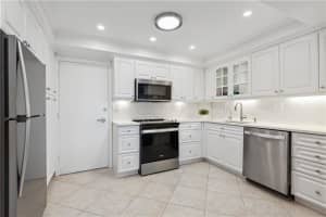 3750 Galt Ocean Dr APT 1709, Fort Lauderdale, FL 33308, Sold 10/13/23