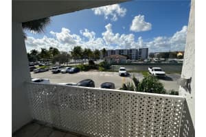8075 NW 7th St #217, Miami, FL 33126, Sold 06/01/23