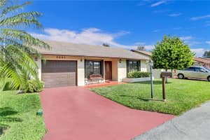 2097 SW 15th Pl, Deerfield Beach, FL 33442, Sold 04/06/23