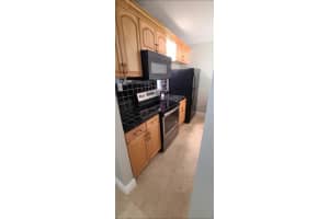 879 Twin Lakes Dr 1 b, Coral Springs, FL 33071, Sold 03/31/23