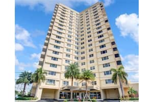 1200 Hibiscus Ave, Pompano Beach, FL 33062, Sold 04/13/23