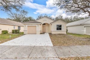 5437 NW 50th Ct, Coconut Creek, FL 33073, Sold 04/28/23