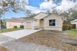 5437 NW 50th Ct, Coconut Creek, FL 33073, Sold 04/28/23