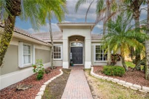 7098 NW 111th Terrace, Parkland, FL 33076, Sold 04/07/23