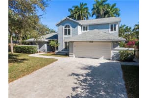 8715 SW 57th St, Cooper City, FL 33328, Sold 03/30/23